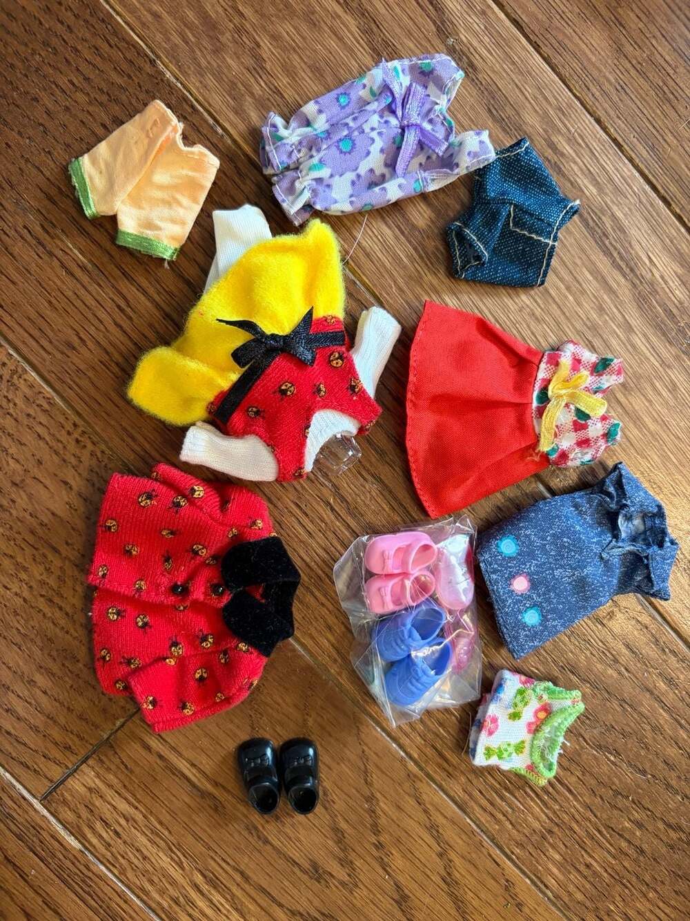 Mattel Barbie Kelly Doll Clothes Fashion Avenue Ladybug Outfit